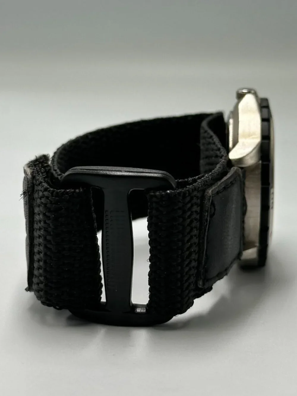 Game Time Missouri Tigers Watch Mens 41mm Case Black  Nylon Band New Battery